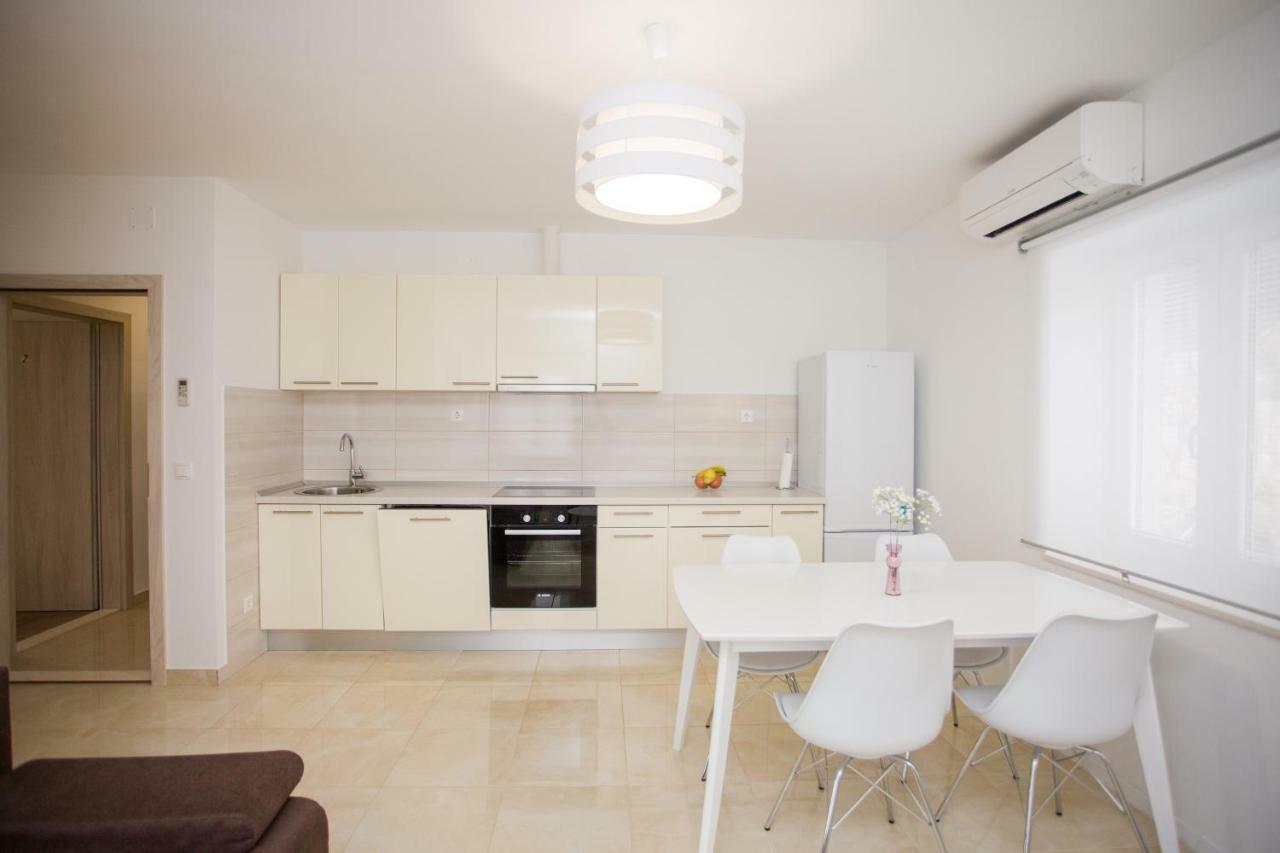 Apartment Bilo Omis Ngoại thất bức ảnh